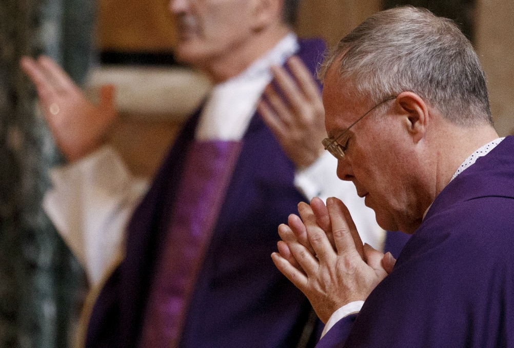 Bishop Michael Hoeppner of Crookston, Minnesota, concelebrates Mass with other U.S. bishops from Minnesota, North Dakota and South Dakota at the Basilica of St. Mary Major in Rome in 2012. (CNS/Paul Haring) Bishop Michael Hoeppner of Crookston, Minnesota, concelebrates Mass with other U.S. bishops from Minnesota, North Dakota and South Dakota at the Basilica of St. Mary Major in Rome in 2012. (CNS/Paul Haring)