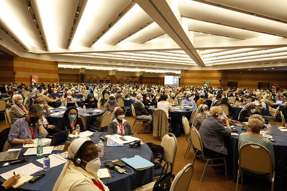 Superiors of women's religious orders meet for the plenary assembly of the International Union of Superior Generals in Rome May 3. More than 500 superiors were in attendance, with more than 100 participating online. (CNS/Paul Haring)