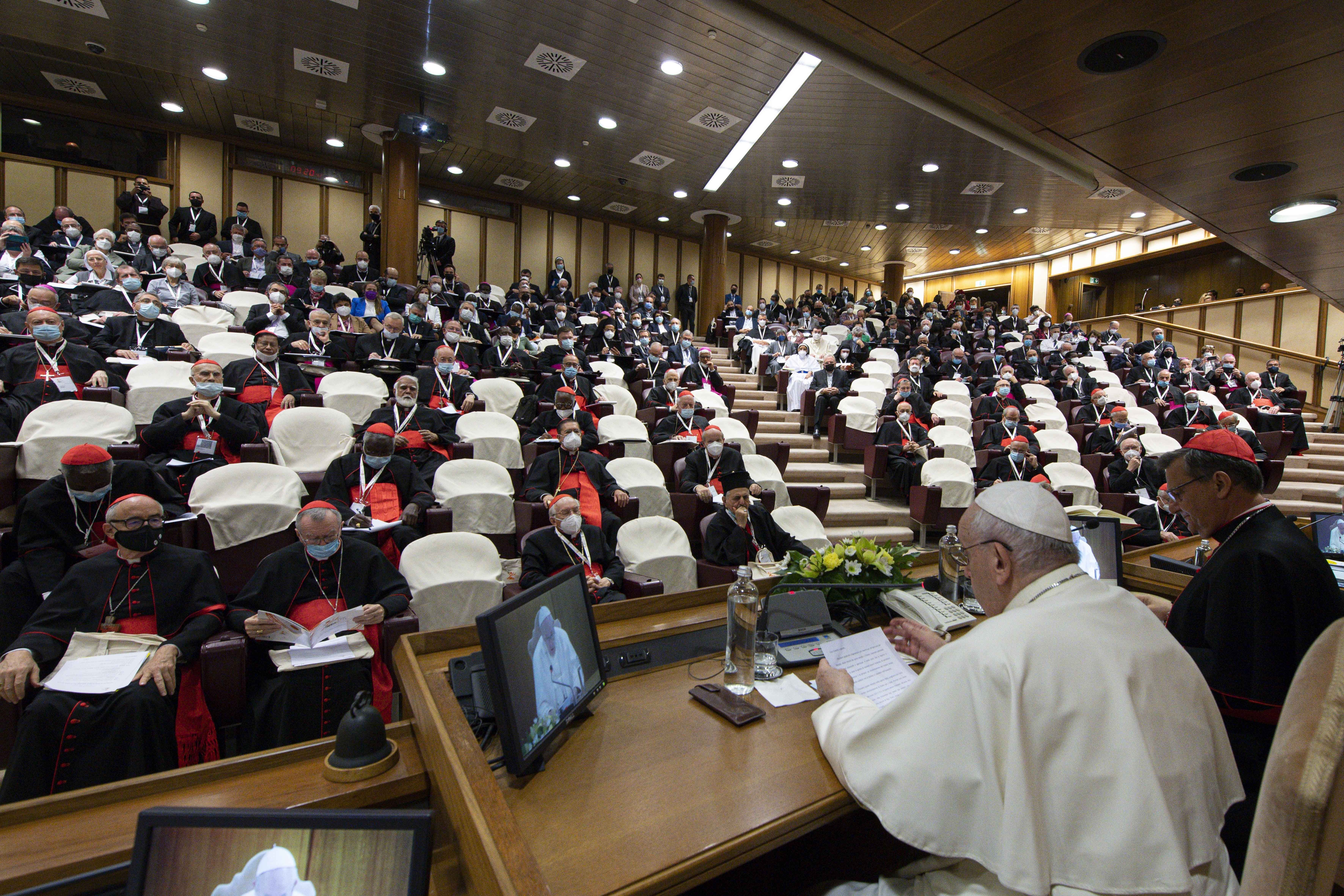 Pope Francis leads a meeting with representatives of bishops' conferences from around the world at the Vatican Oct. 9, 2021. The meeting came as the Vatican launched the process that will lead up to the assembly of the world Synod of Bishops in 2023. (CNS photo/Paul Haring)