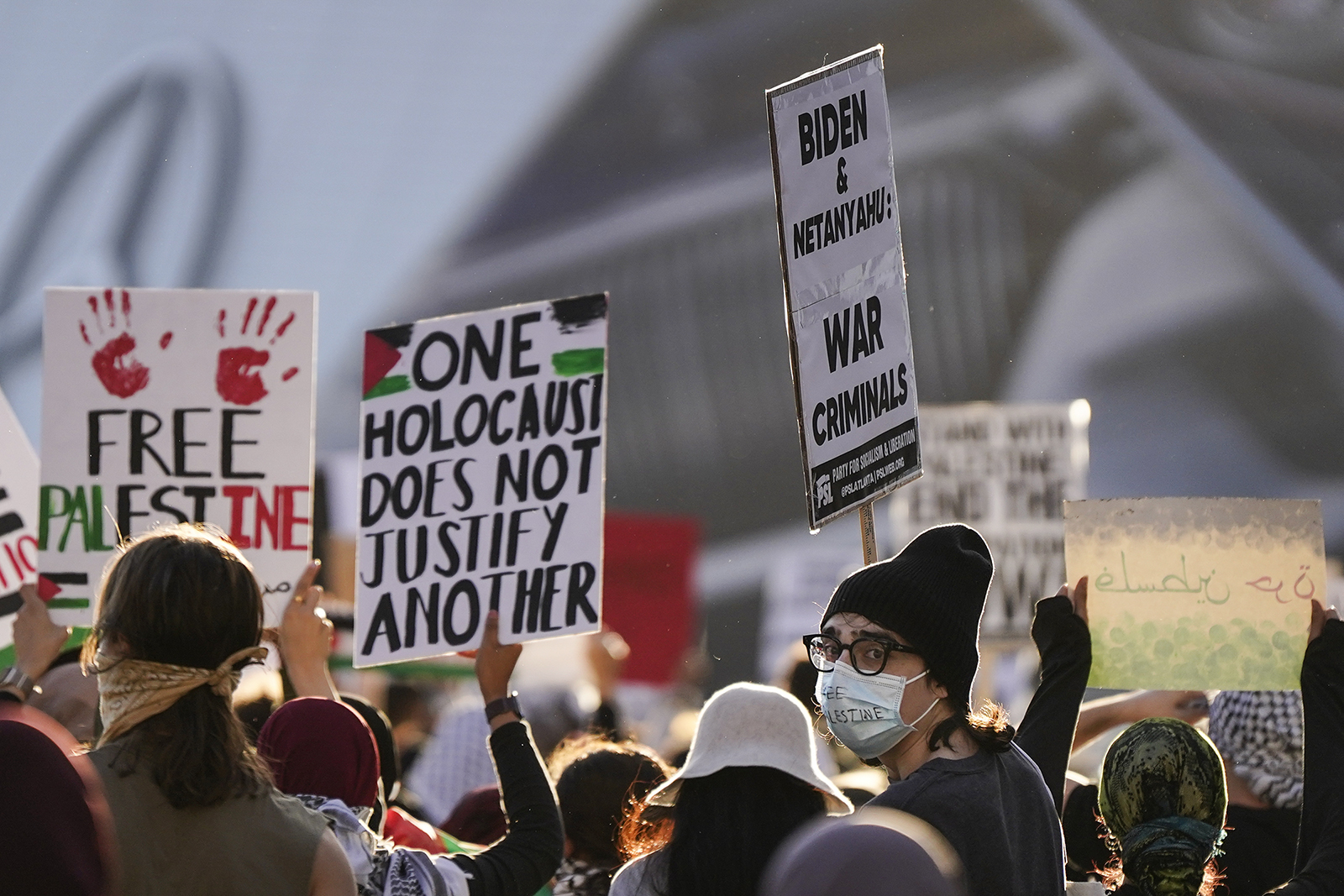 Demonstrators protest the Israel-Hamas war and call for an immediate cease-fire in the conflict as they march in downtown Atlanta, Oct. 20. (AP/Mike Stewart)