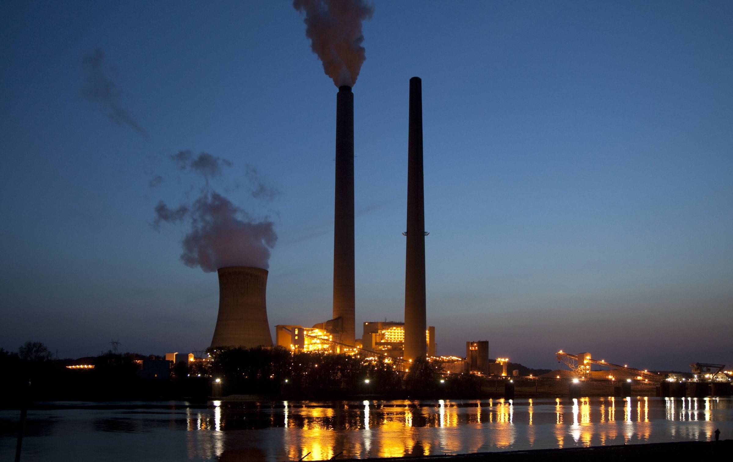 Smoke from the American Electric Power's coal-fired Mountaineer Power Plant, along the banks of the Ohio River in New Haven, W.Va., is seen in this file photo. (OSV News/Jim West)