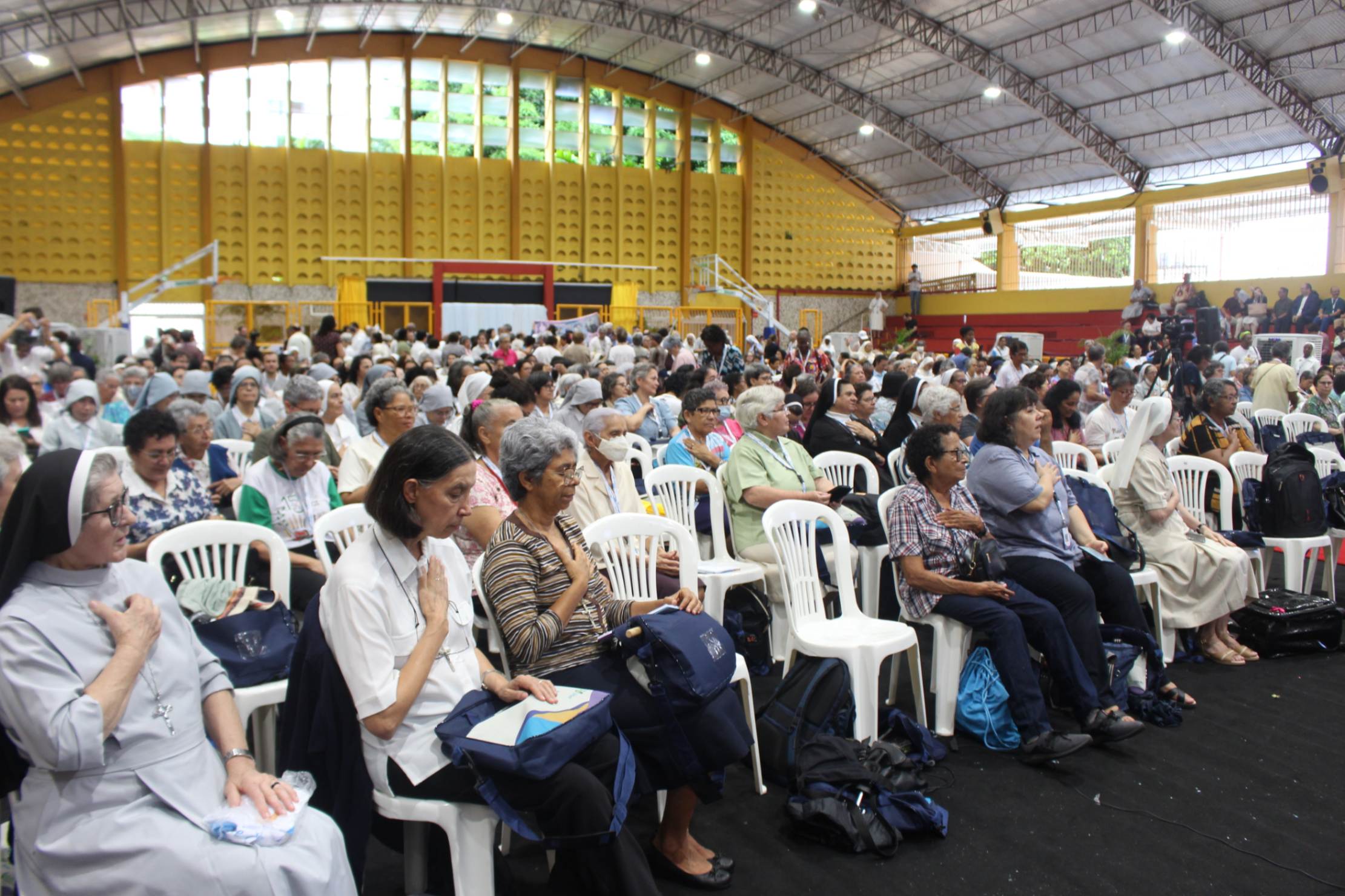 Al congreso por el 70 aniversario de CRB celebrado en Fortaleza, Ceará, asistieron religiosos y religiosas de todo Brasil. (Foto: cortesía CRB)