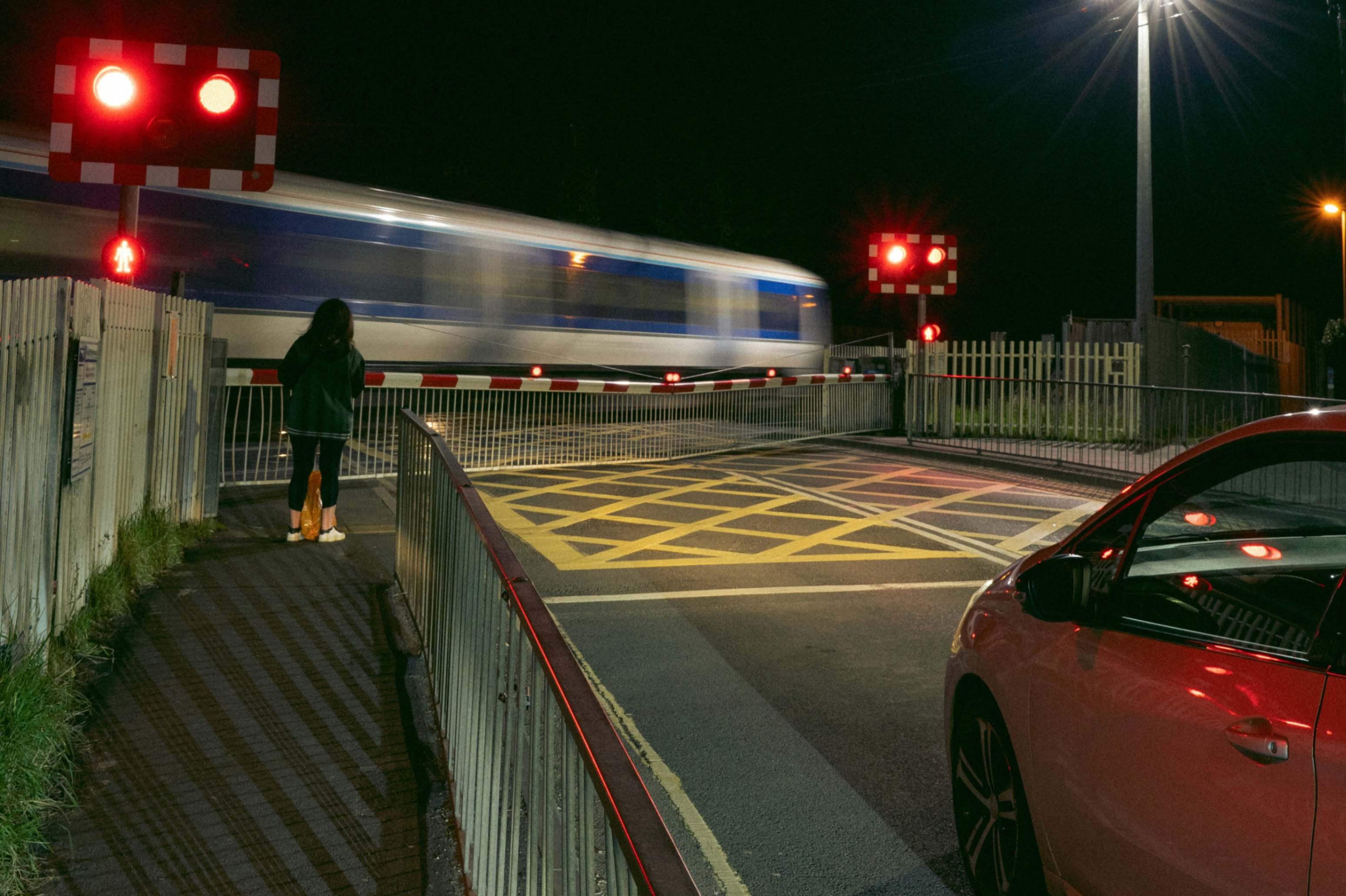 "Podemos también ver pasar el tren como un desafío o  una oportunidad  para detenernos sin desalentarnos en el camino": Hna. María Elena Méndez Ochoa. (Foto: Unsplash)