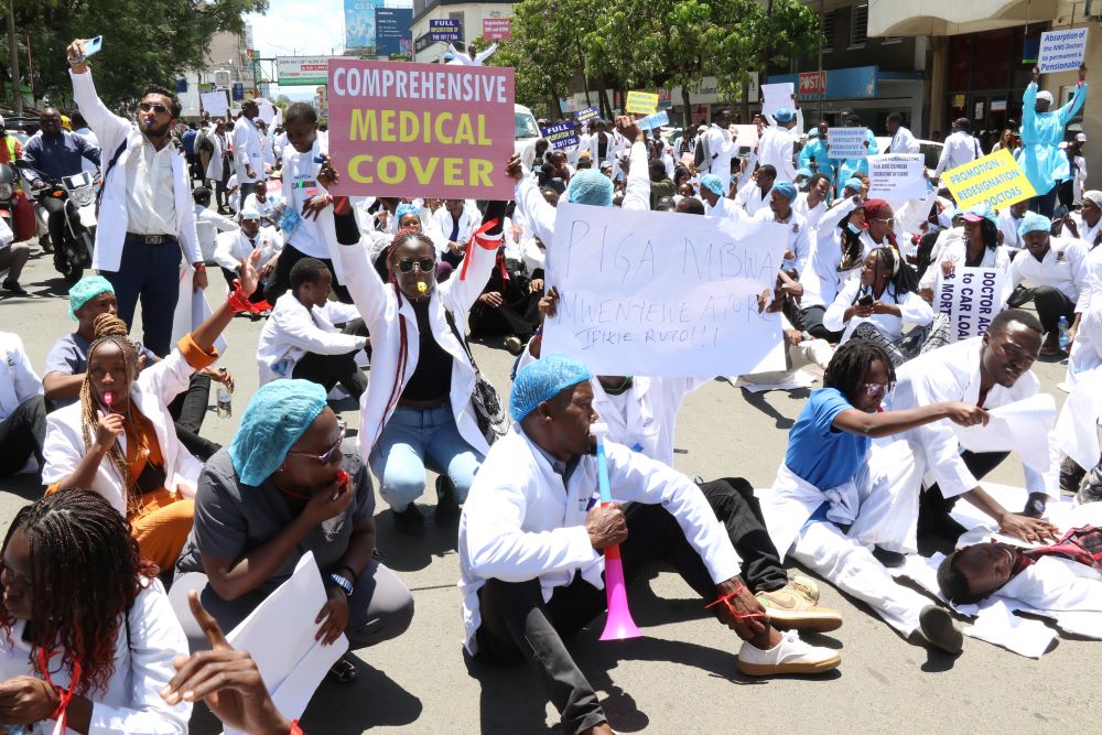 Kenyan doctors protest. Kenyan doctors protest.
