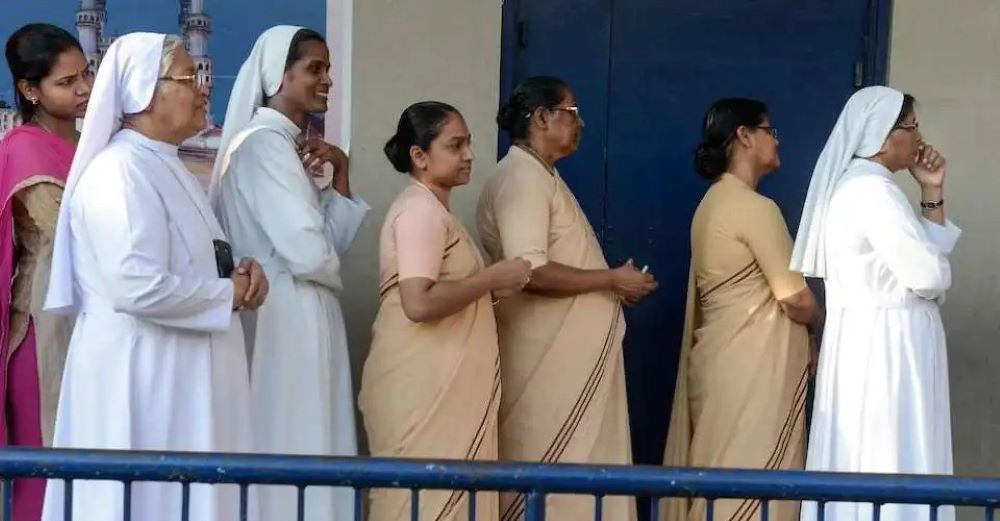 Nuns in a line