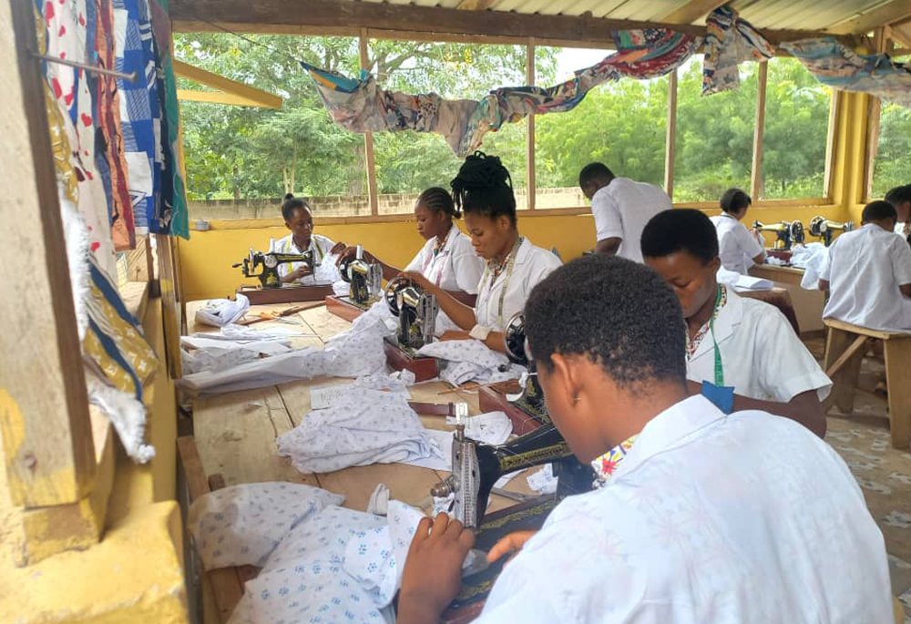 Trainees working at the Mater Ecclesiae Skills Training Centre at Kwaekese (Damian Avevor)