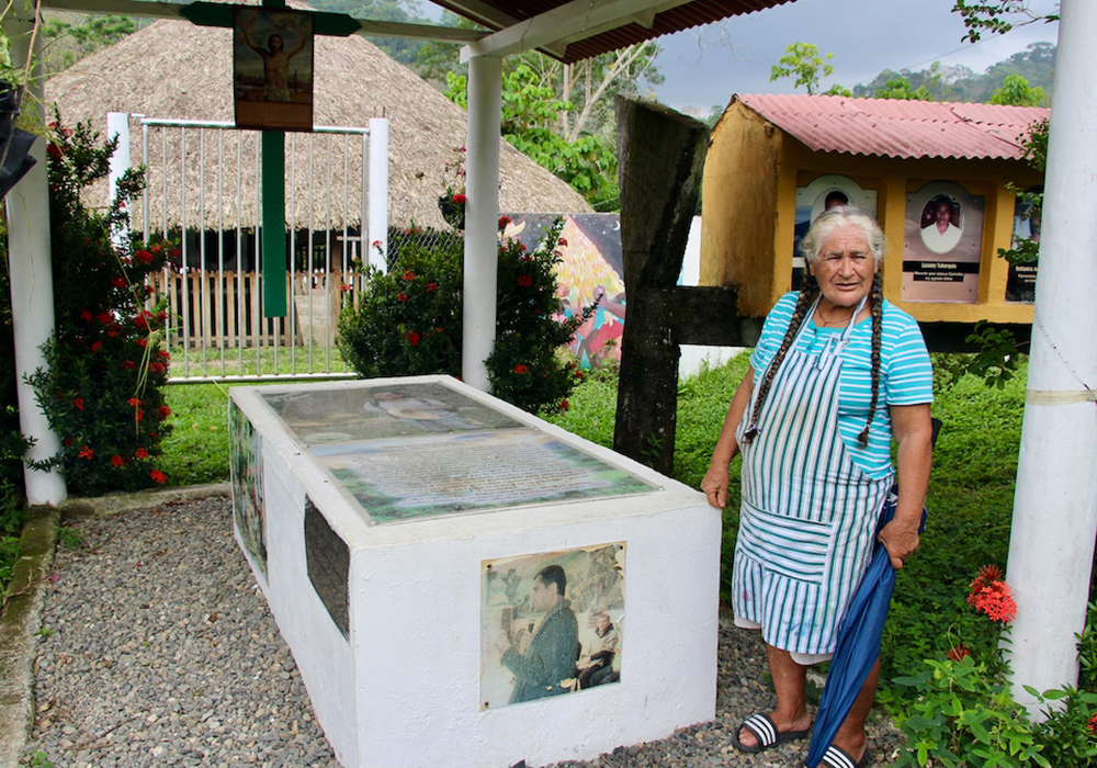 Brígida González of the Peace Community in San José de Apartadó, Colombia, at Eduar Lanchero's gravesite (Tracy L. Barnett)