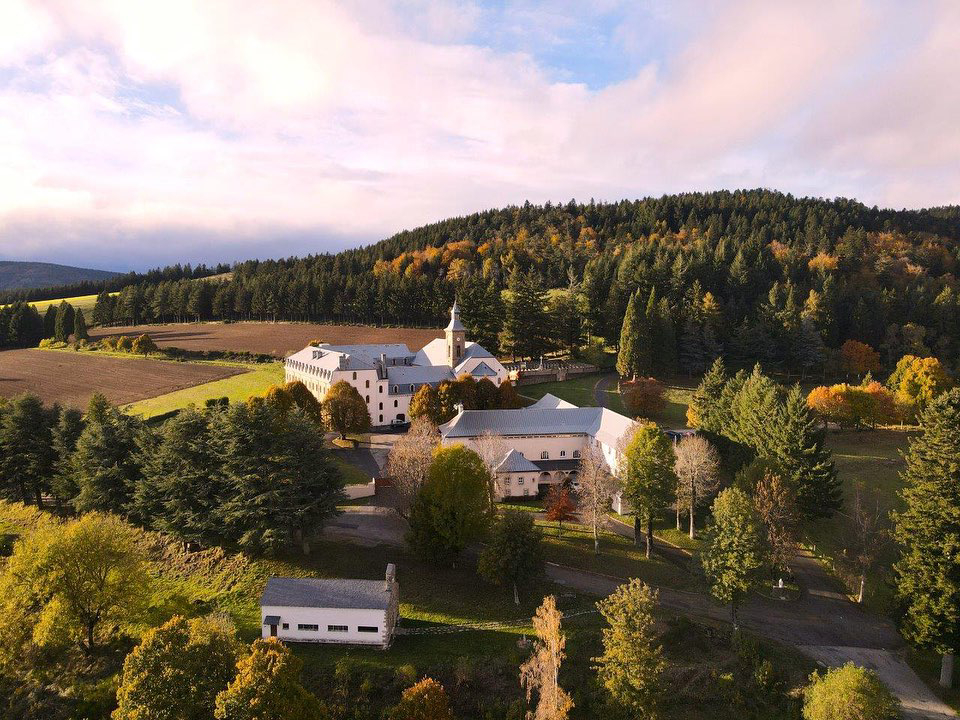 Aerial view of Notre Dame des Neiges (Courtesy of Abbaye Notre-Dame des Neiges)