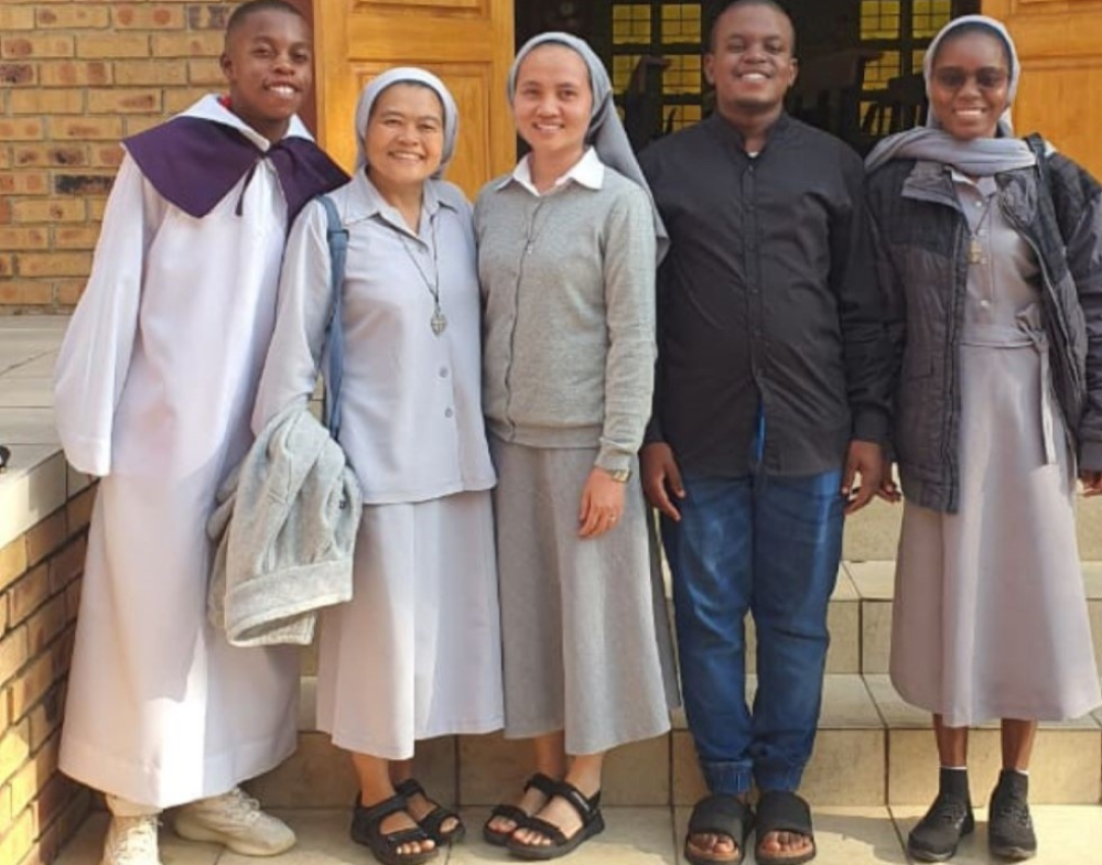 Sr. Thao Phi poses with other sisters in Diepsloot, Johannesburg. 