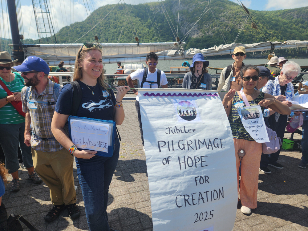 Pilgrims dockside at Cold Spring, New York, before the Sept. 5 "Pilgrimage of Hope for Creation," aboard the Hudson River sloop Clearwater. (GSR photo/Chris Herlinger)