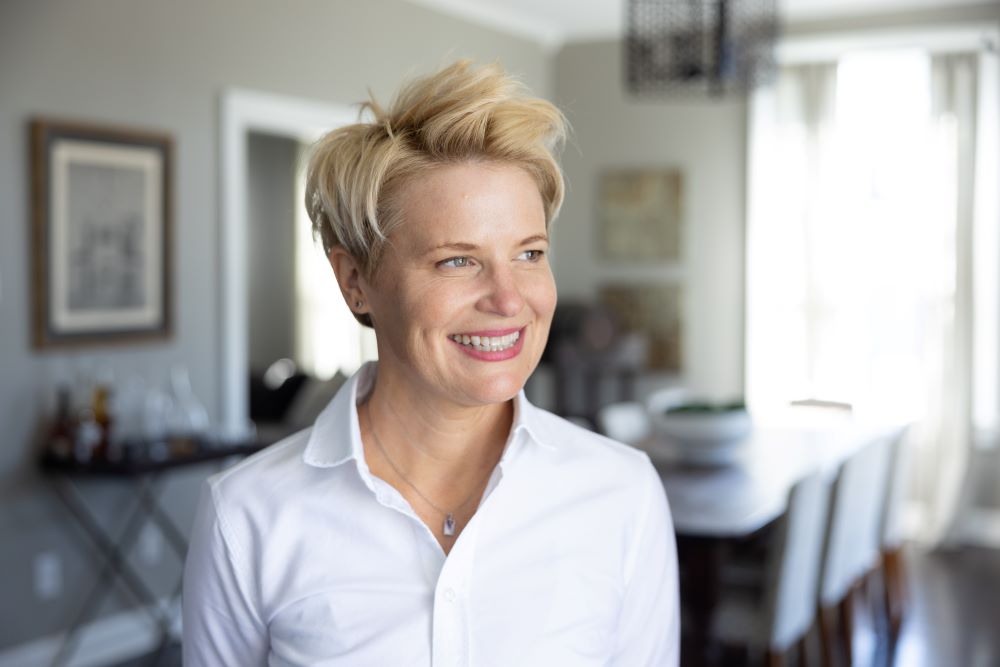 Kelly Easter of East Nashville, Tennessee, a single lesbian, recently prevailed in her legal case to be allowed to participate in a federal foster care program run by subcontracting agency of the U.S. Conference of Catholic Bishops.