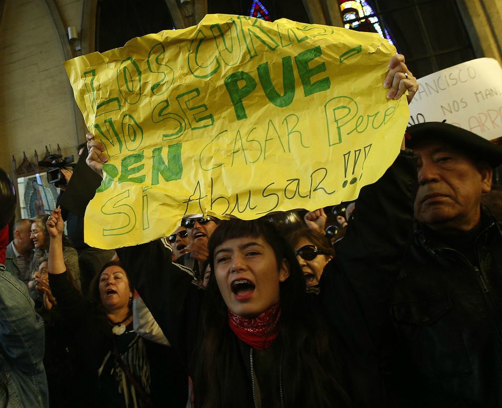 Demonstrators in Chile protest against Bishop Juan Barros