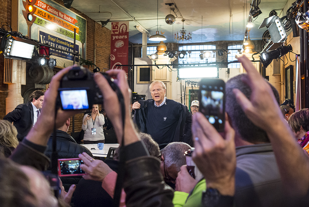 People photograph MSNBC's Chris Matthews as his show Hardball prepares to go on the air Jan. 31, 2016, from Java Joe's coffee shop in Des Moines, Iowa. (Flickr/Phil Roeder, CC by 2.0) People photograph MSNBC's Chris Matthews as his show Hardball prepares to go on the air Jan. 31, 2016, from Java Joe's coffee shop in Des Moines, Iowa. (Flickr/Phil Roeder, CC by 2.0)