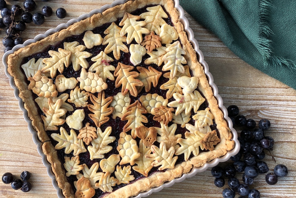 A square-shaped Concord grape pie (Renée LaReau)