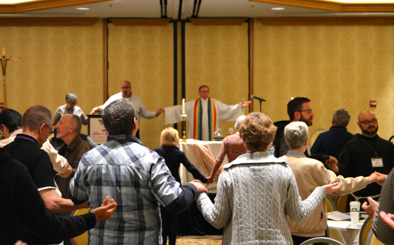 Participants at the April 2017 New Ways Ministry symposium in Chicago at the closing Mass (Robert Shine)