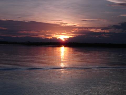 Amanecer desde la Isla Mactan en Cebú, Filipinas. (Foto: Blanca Alicia Sánchez Olvera) 