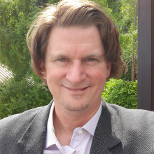 Author photo of Christopher Longhurst