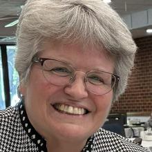 Author photo of Lynn McKenzie