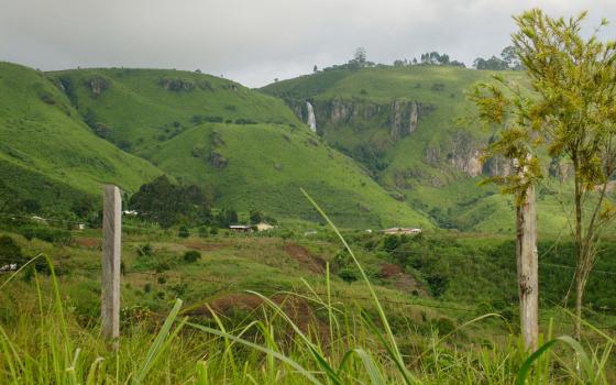 View of a landscape in the Northwest region of Cameroon (Wikimedia Commons/Trees ForTheFuture)