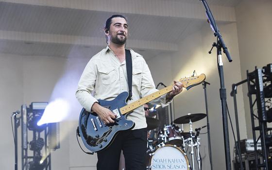 Noah Kahan performs on day one of the Lollapalooza Music Festival, Aug. 3, 2023, at Grant Park in Chicago. (AP/Invision/Amy Harris)