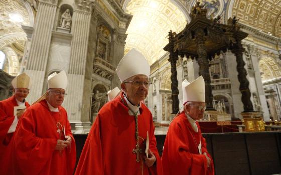 Bishop's process through St. Peter's Basilica. 