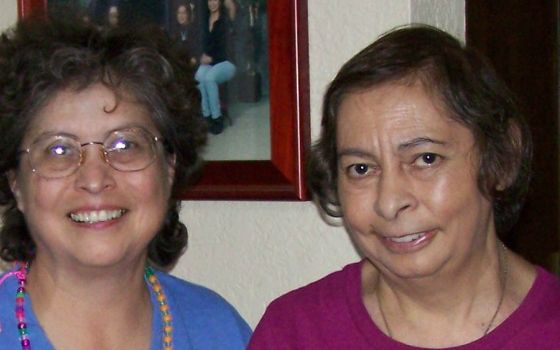 Presentation Sr. Maria Lopez, left, and her sister Lucy at Christmas 2008, nine months after Maria donated a kidney to Lucy (Courtesy of Maria Lopez)