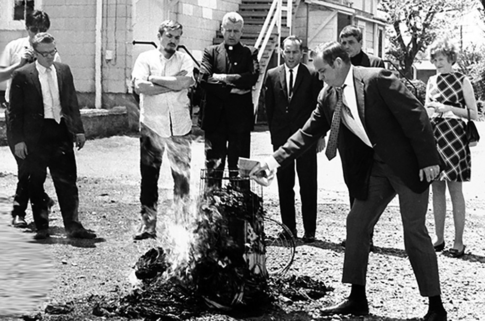 The Catonsville Nine burn draft files outside of a Selective Service office in Catonsville, Md., May 17, 1968. (CNS/www.catonsville9.org)