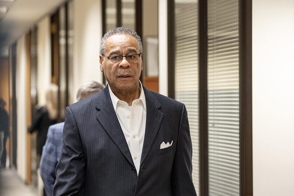U.S. Rep Emanuel Cleaver walks through the Missouri candidate filing process in February 2024. (Missouri Independent/Annelise Hanshaw)