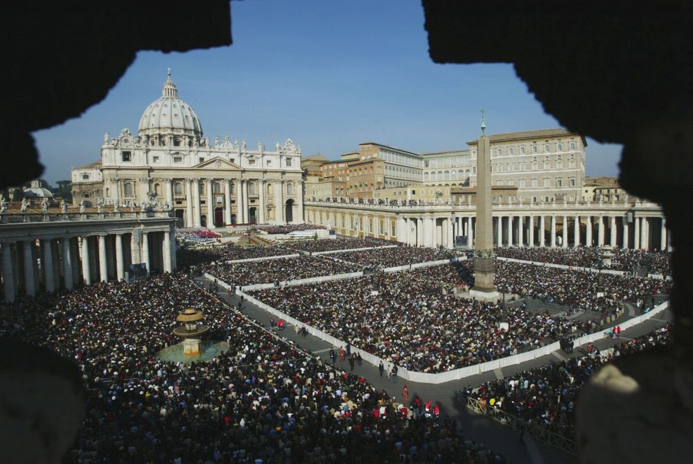 Hundreds of thousands of pilgrims pack St. Peter's Square and nearby streets during the canonization of Opus Dei founder Msgr. Josemaria Escriva de Balaguer Oct. 6, 2002, at the Vatican. (CNS/Reuters)