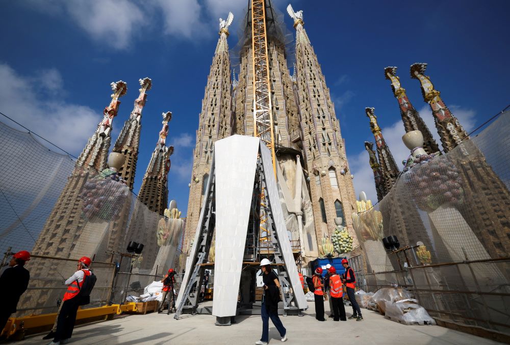 Journalists visit a working area at outside Sagrada Familia, the basilica in Barcelona, Spain.