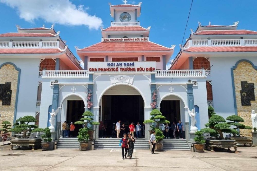 Fr. Francis Xavier Truong Buu Diep's remains are enshrined in this building at the Tac Say Pilgrimage Center in Ca Mau province, Vietnam. Diep is set to be beatified there July 2. (Reporter in Vietnam)