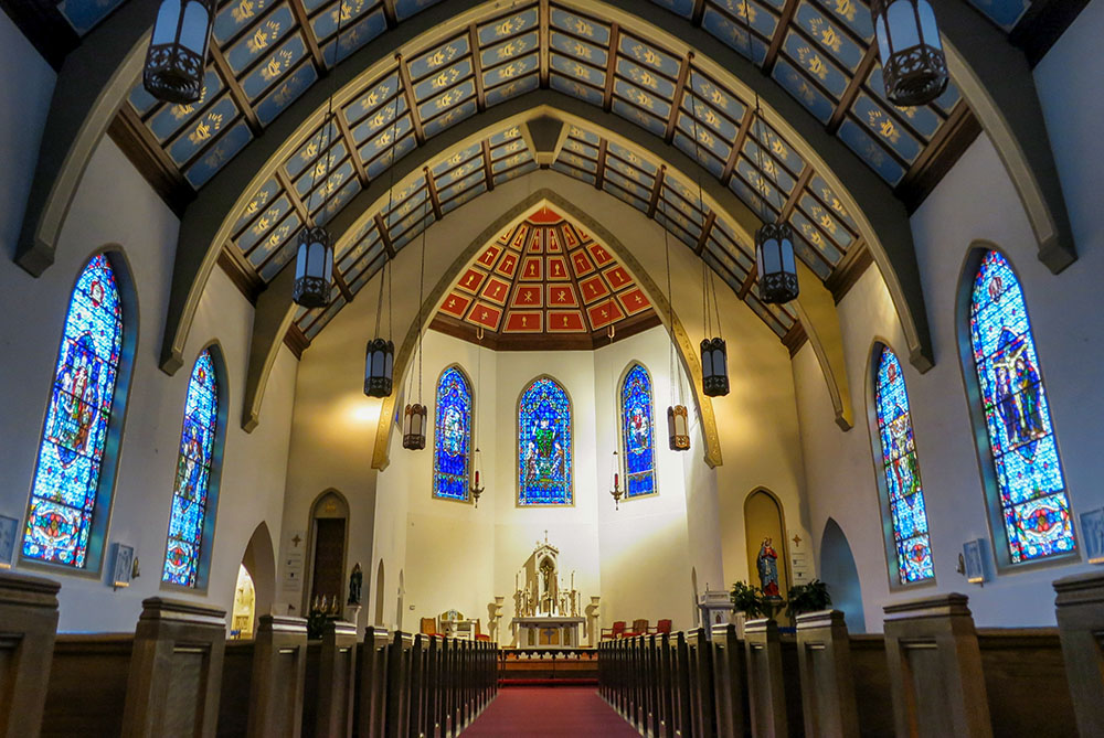 A communion rail can be seen before the altar in the Cathedral of St. Patrick in Charlotte, N.C., in a 2016 photo. (Wikimedia Commons/Nheyob)