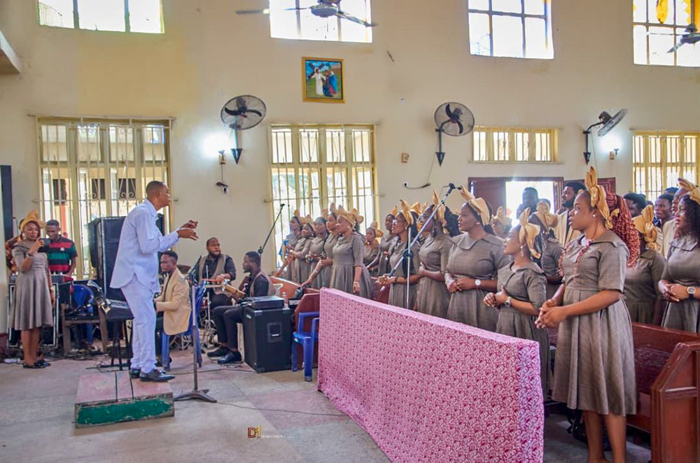 Musician and composer Jude Nnam conducts the St. Cecilia Choir of Mater Misericordiae Catholic Church in Port Harcourt, Nigeria. (Courtesy of Jude Nnam)
