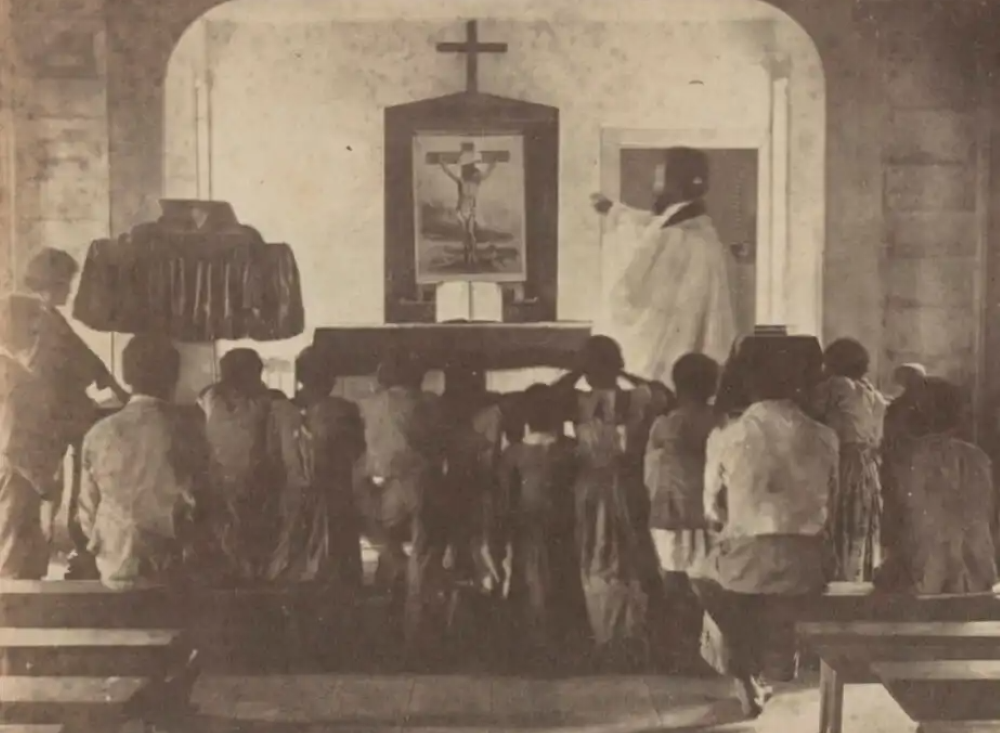 Rockville Plantation Negro Church in Wadmalaw Island, South Carolina, circa 1860 (Black Catholic Messenger/National Museum of African American History and Culture)