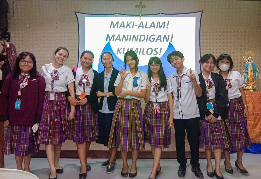 Daughter of Charity Sr. Liza Rueda (fourth from left) during a voter's education talk with Filipino youths and students in April 2025 (Courtesy of Liza Rueda)