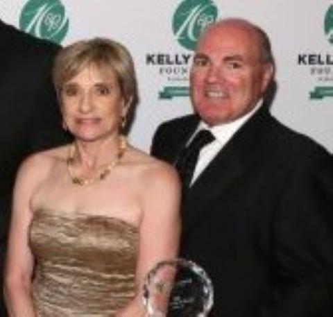 Cindy and Mike Parseghian are pictured at a Kelly Cares Foundation gala on May 7, 2018, in New York.