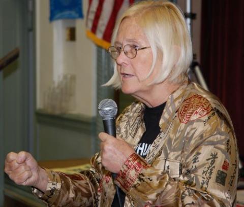 U.S. Army Col. Ann Wright speaks in 2011 at the fourth annual "Make Food Not War" awards dinner hosted by Peace Action Staten Island. (Wikimedia Commons/Thomas Good/NLN)