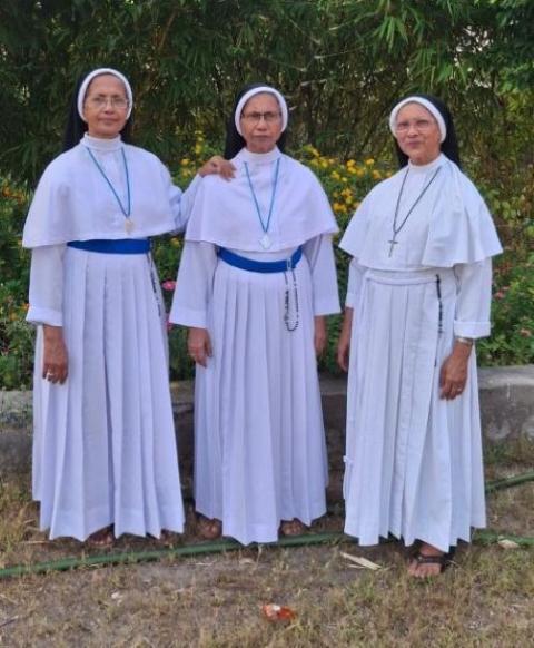 Sr. Ancy Kallidukkil poses with Sr. Philo Kallidukkil (right) and Sr. Rosetom Kallidukkil (left) at the Adoration Convent in Kerala's Kasaragod district, southwestern India. (Courtesy of Philo Kallidukkil)